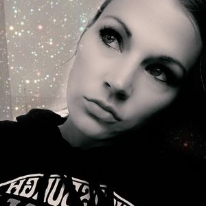 Meet your Posher, Darcy